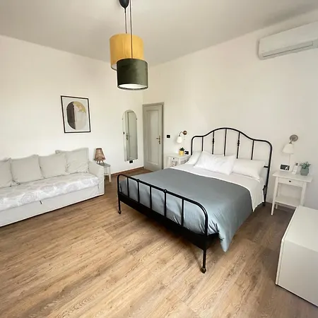 Appartamento Eraora Apartrooms - Station *
